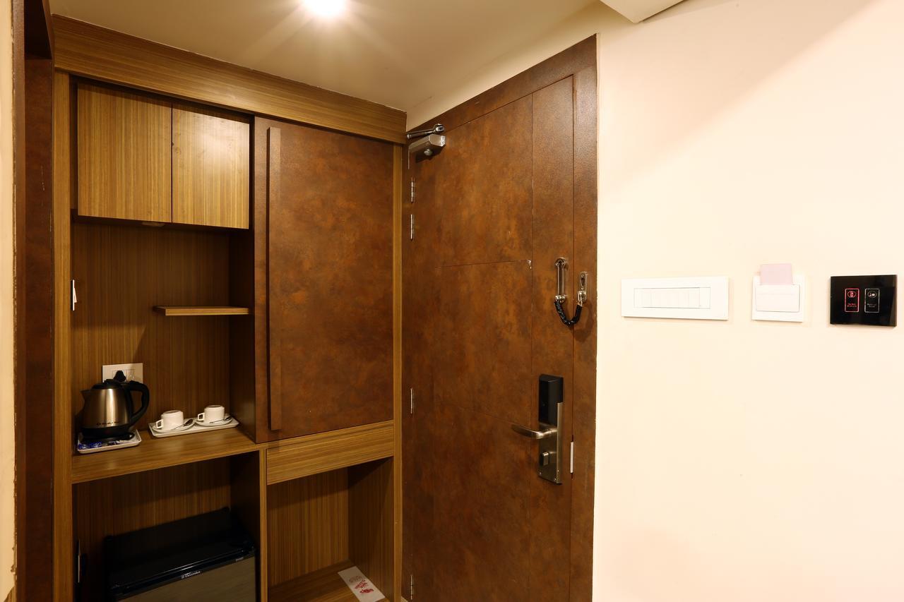 Hotel Sj International グワーハーティー エクステリア 写真